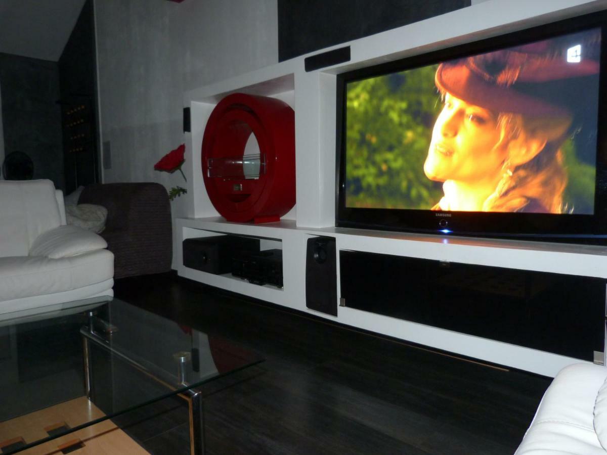 Апартаменты Holidays In Paris Loft Design & Atypique Avec Jardin Масси Экстерьер фото